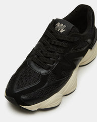 SEBI Black Low-Top Lace-Up Women's Sneaker