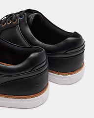 GUSS Black Low-Top Men's Casual Shoe