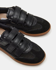 MOMENTUM Mesh Black Women's Velcro Low-Top Sneakers