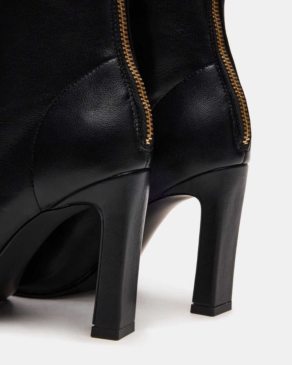 KHELAN Black Square-Toe Heeled Women's Ankle Boot