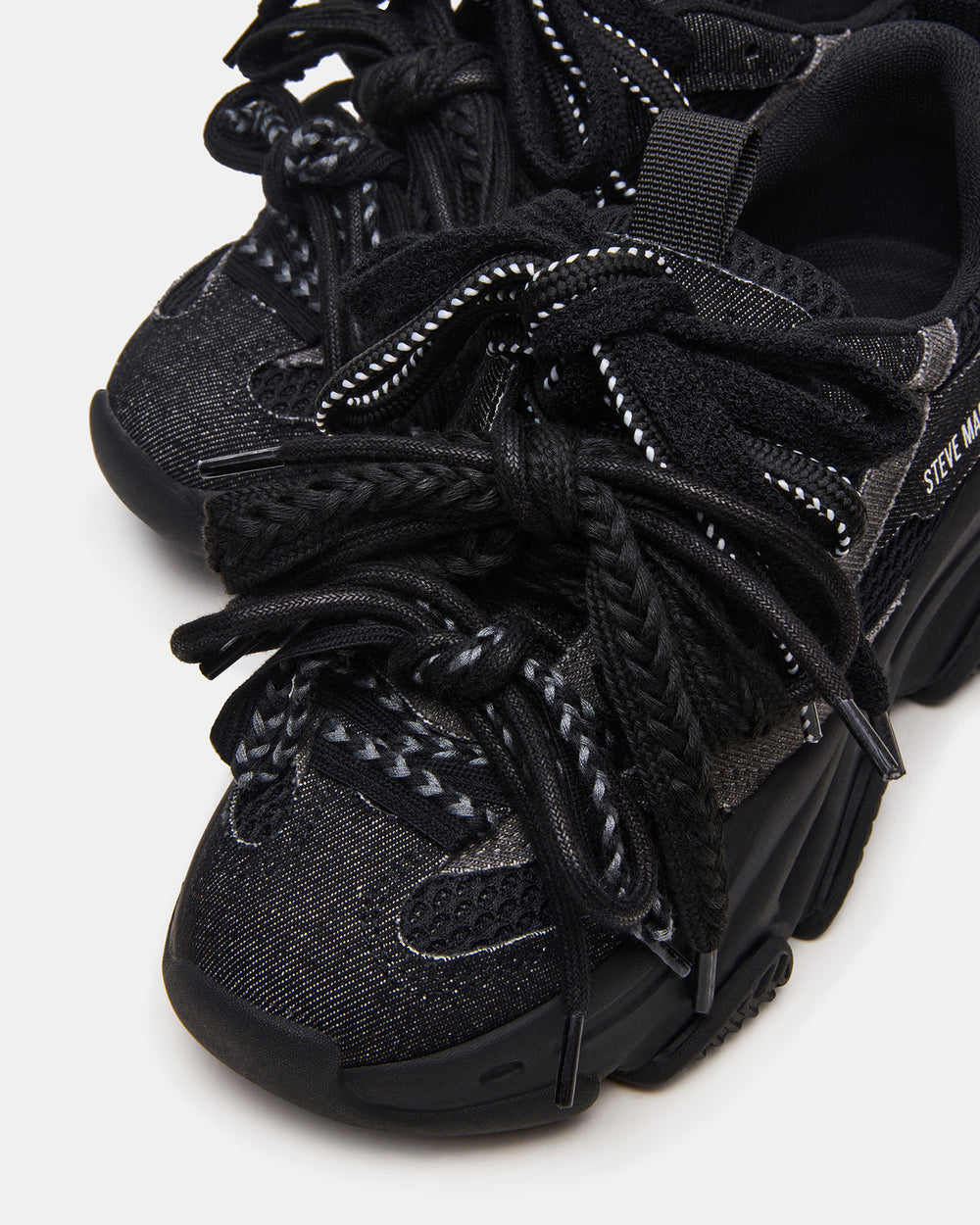 PRYCE Black Low-Top Lace-Up Chunky Platform Women's Sneaker