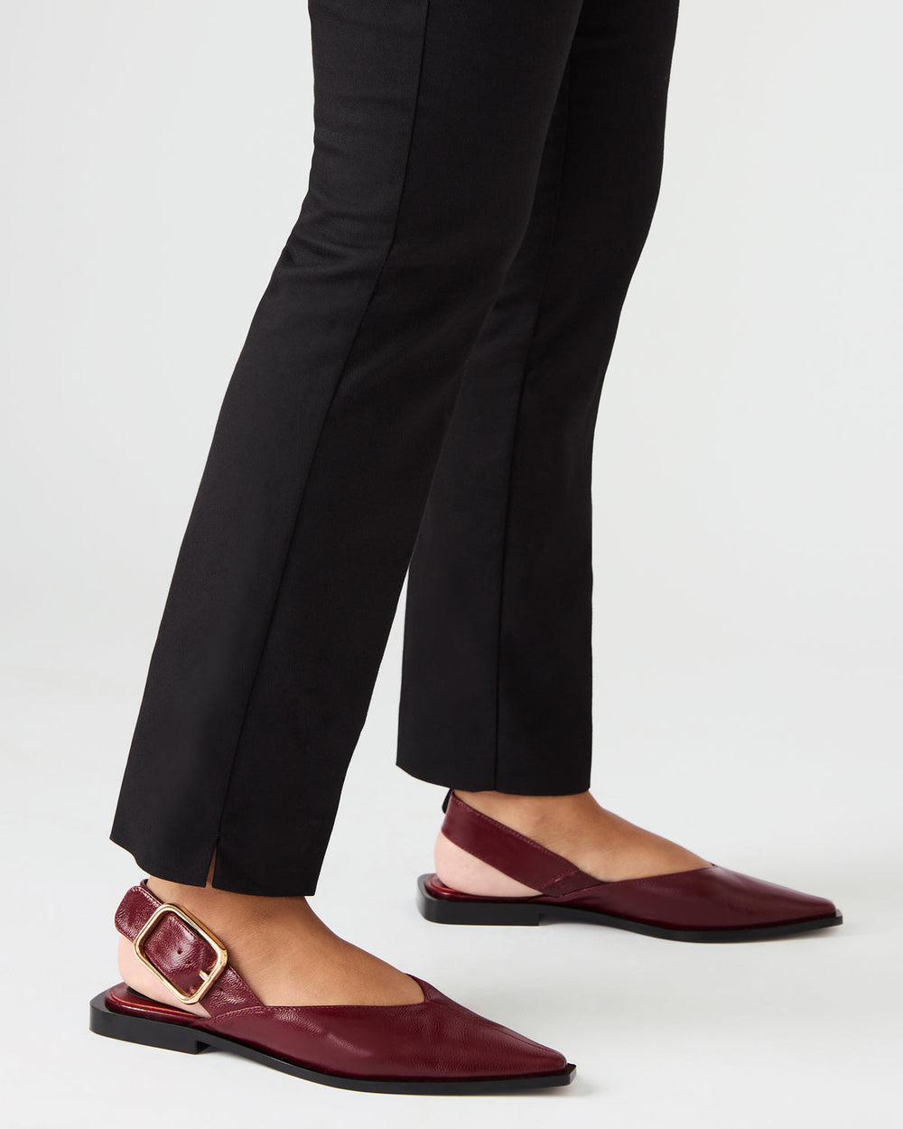 SHAY Denim Fabric Pointed-Toe Slingback Ballet Women's Flat