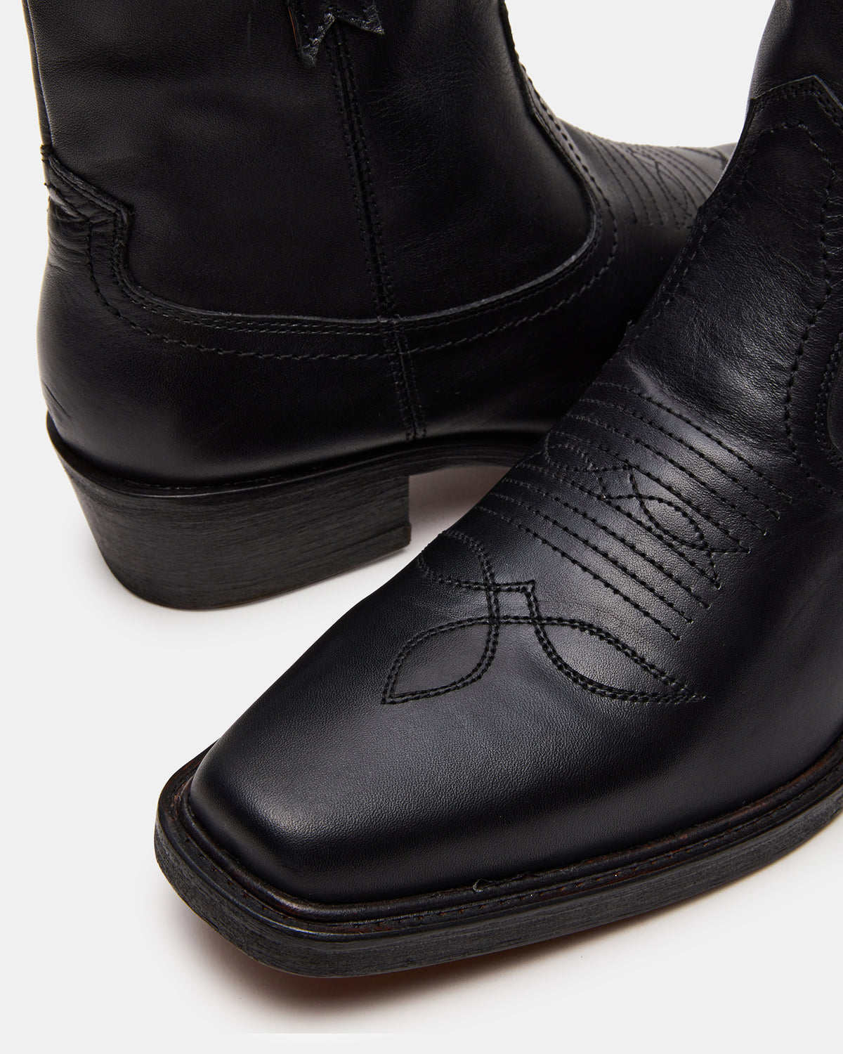 SANDERSON Black Leather Square-Toe Western Men's Ankle Boot