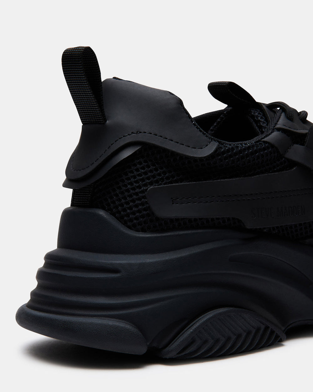 POSSESS Black Low-Top Lace-Up Men's Sneaker