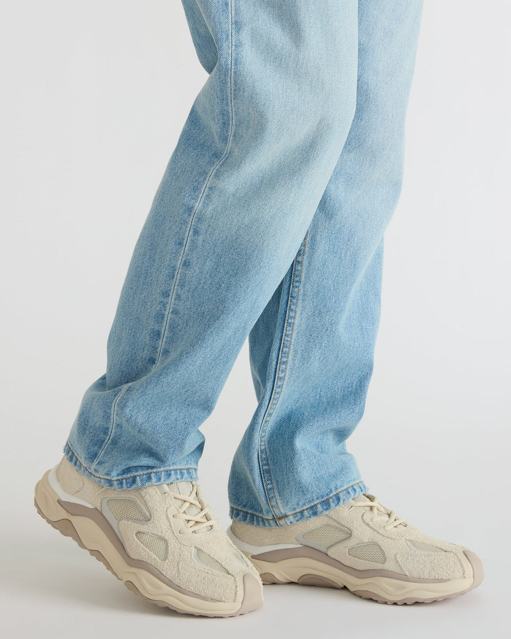 SALVADOR Off-White Low-Top Lace-Up Men's Sneaker