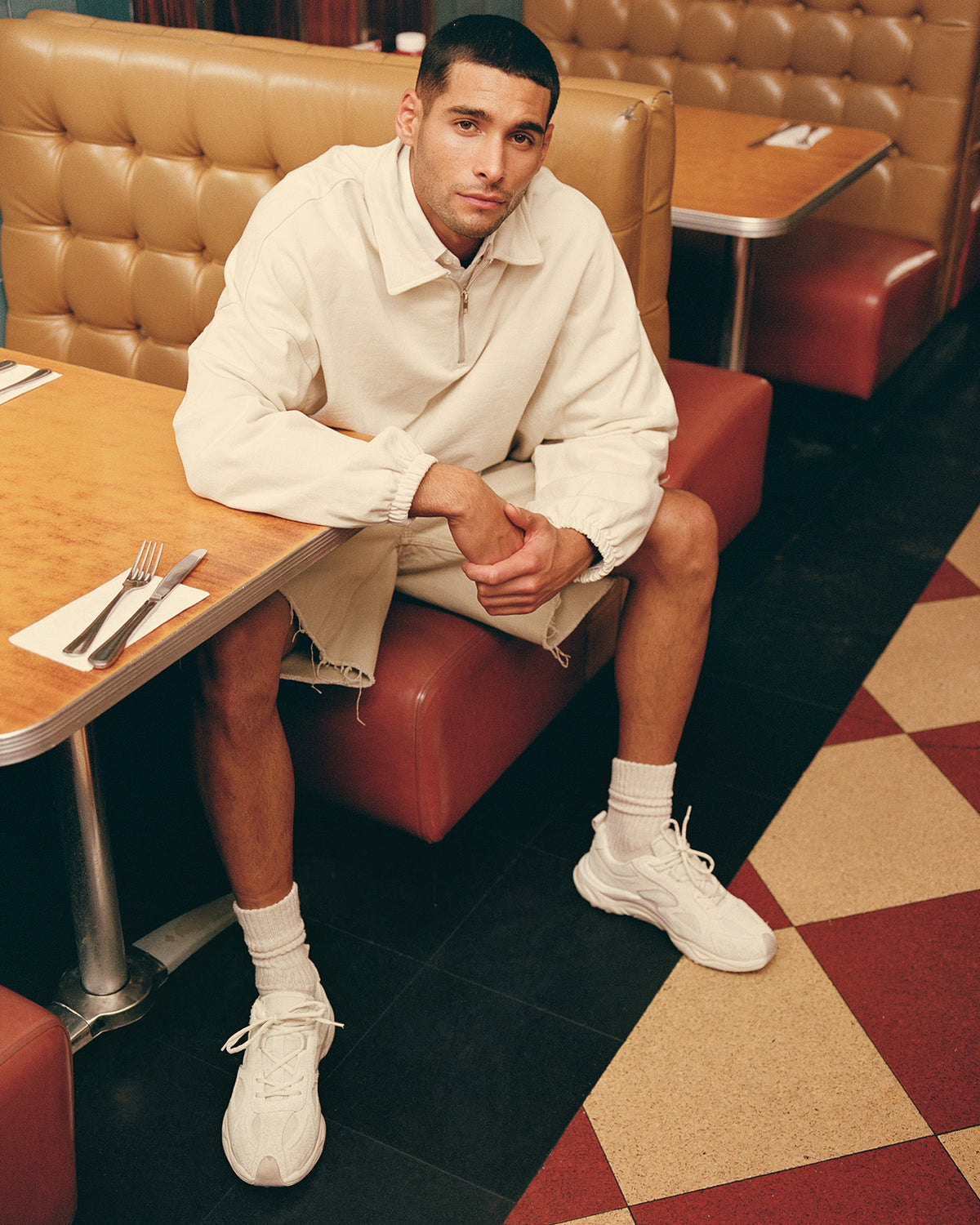 SALVADOR Off-White Low-Top Lace-Up Men's Sneaker