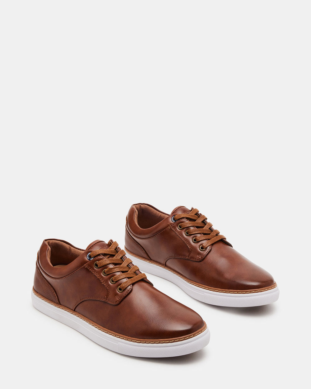 GUSS Tan Low-Top Men's Casual Shoe
