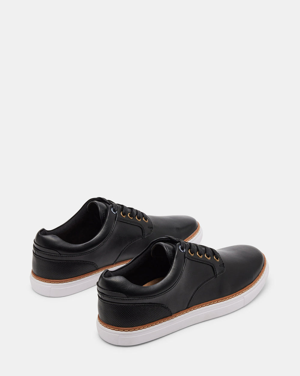 GUSS Black Low-Top Men's Casual Shoe