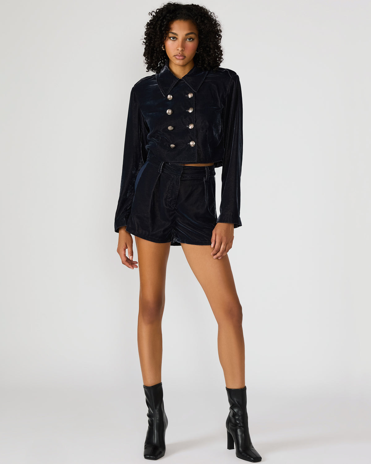 MINNETTA Indigo Haze Velvet Women's Shorts